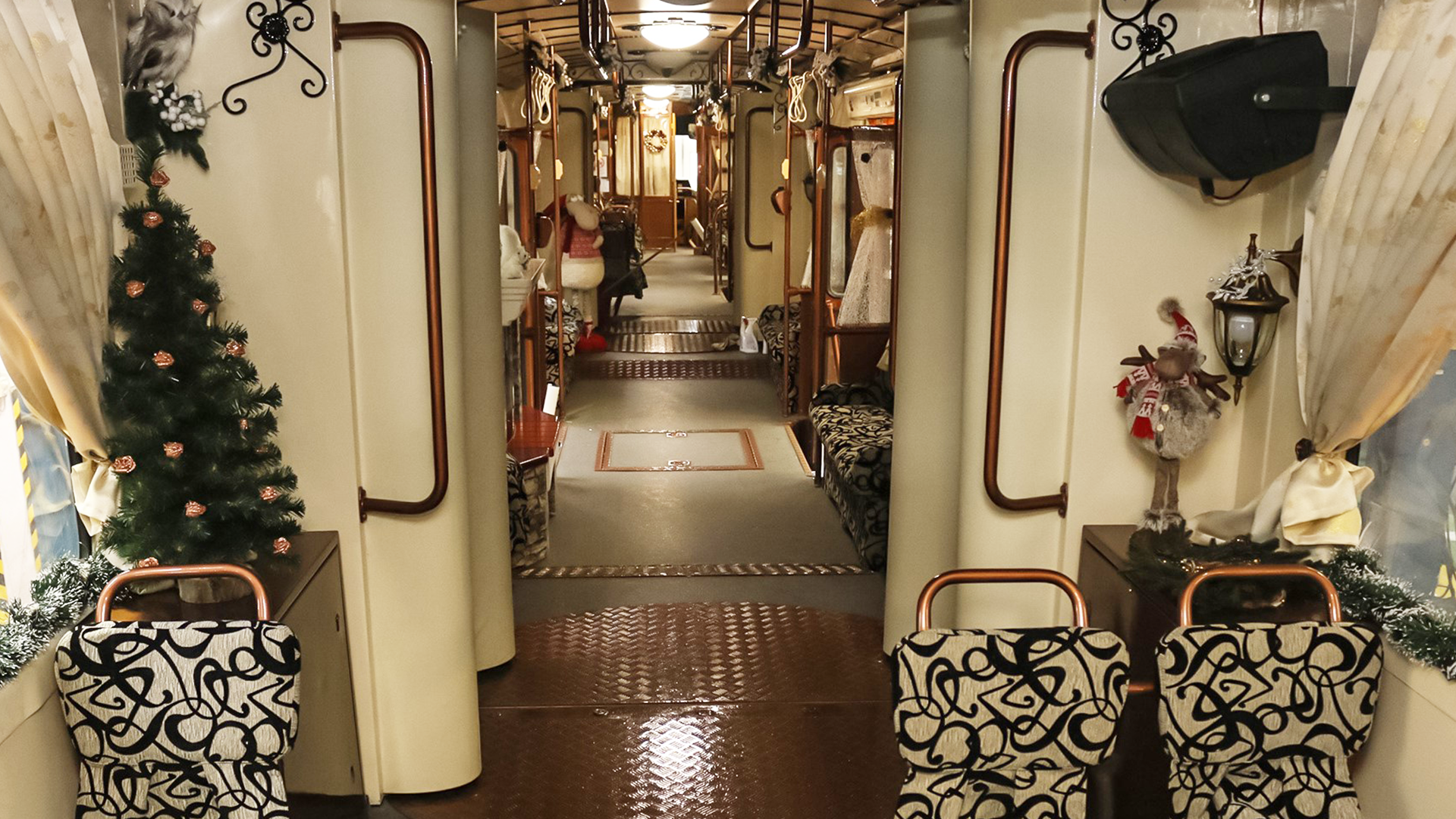 Adventi villamos 2017