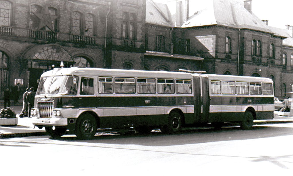 Autóbusz-közlekedés története